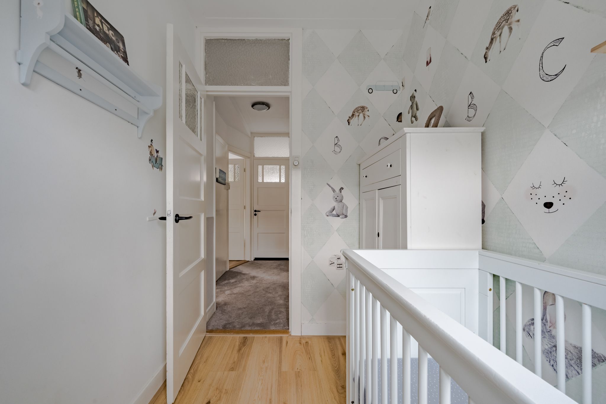 Move-In Ready 1930s Corner House with Garage and Stunning Natural Light — 30