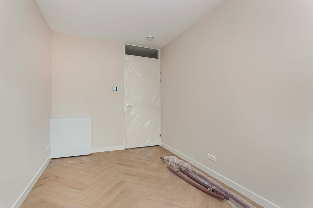 Photo 32 of Podium 649