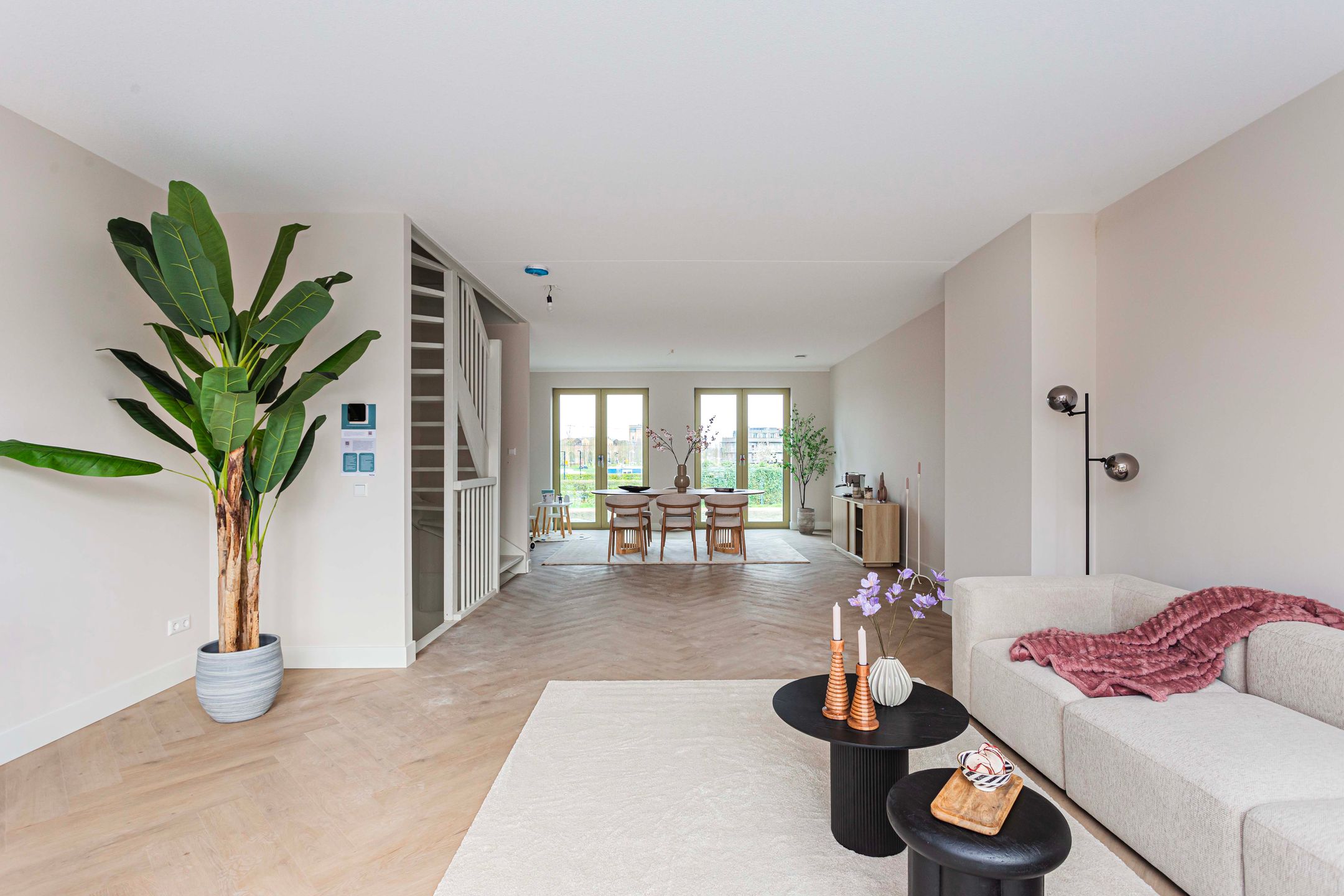 Photo 15 of Podium 649