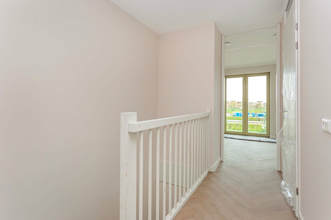 Photo 26 of Podium 649