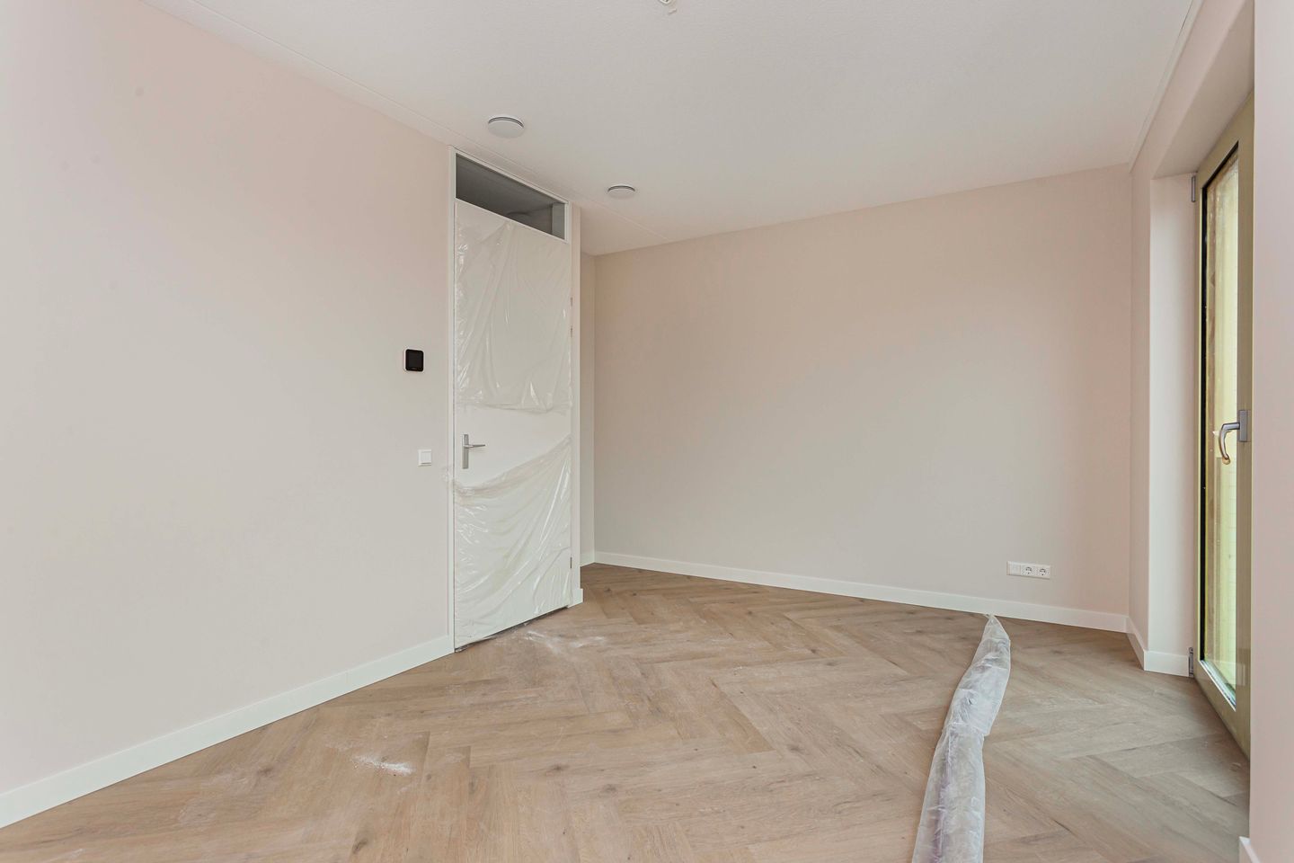 Photo 29 of Podium 649