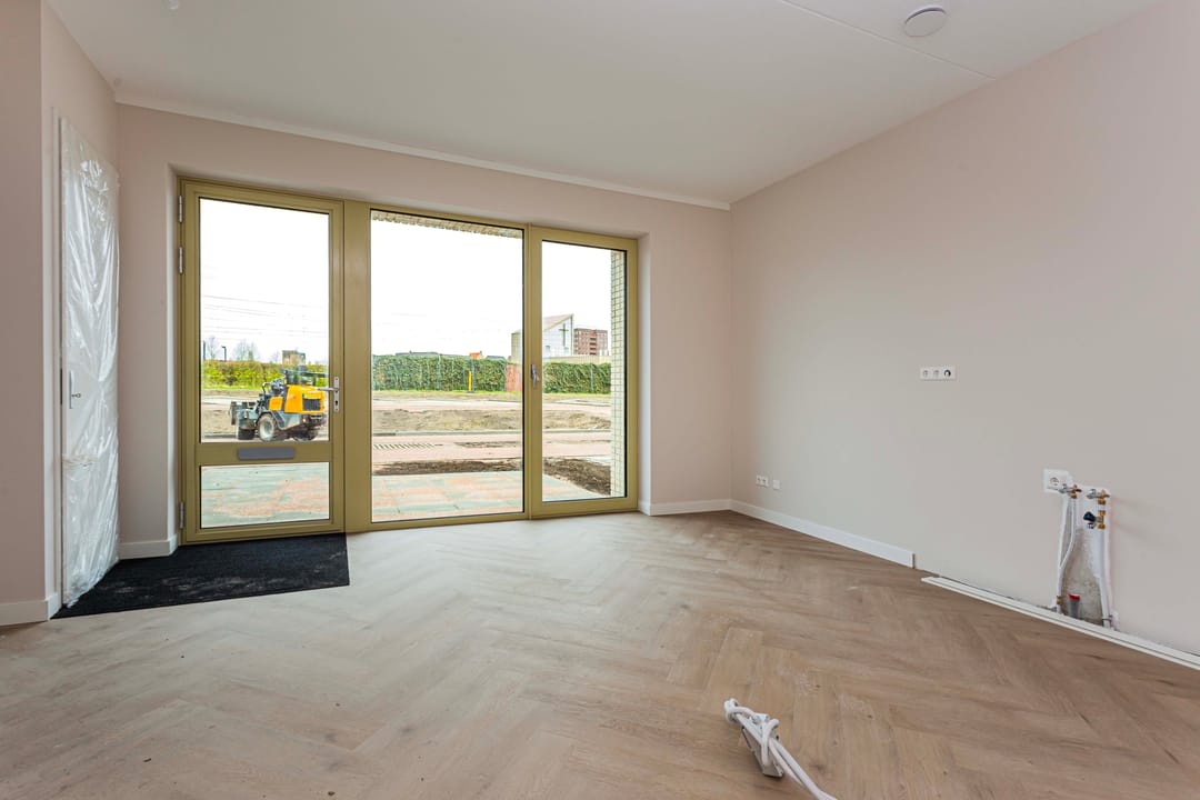 Photo 7 of Podium 649