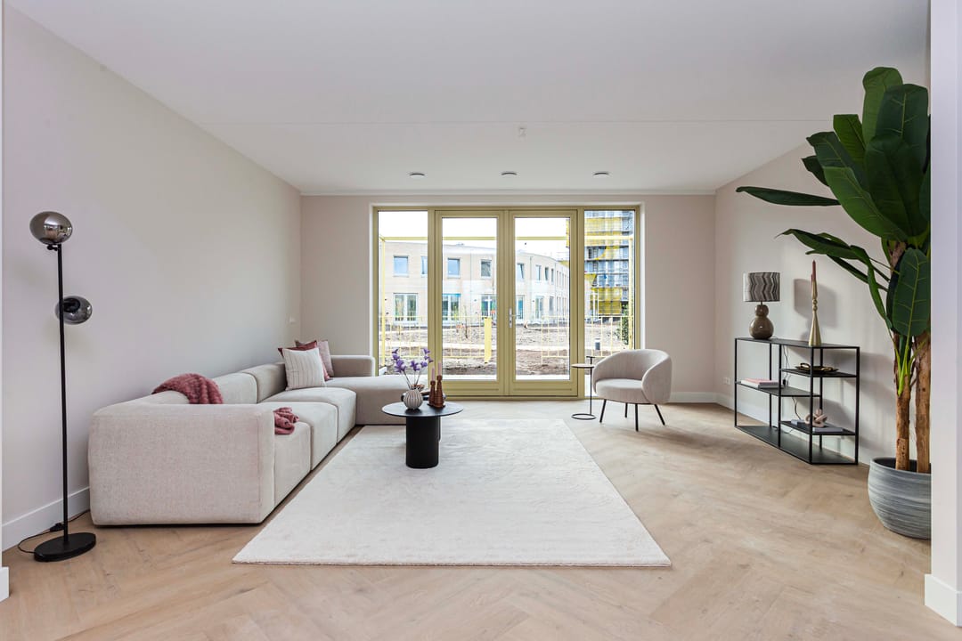 Photo 17 of Podium 649