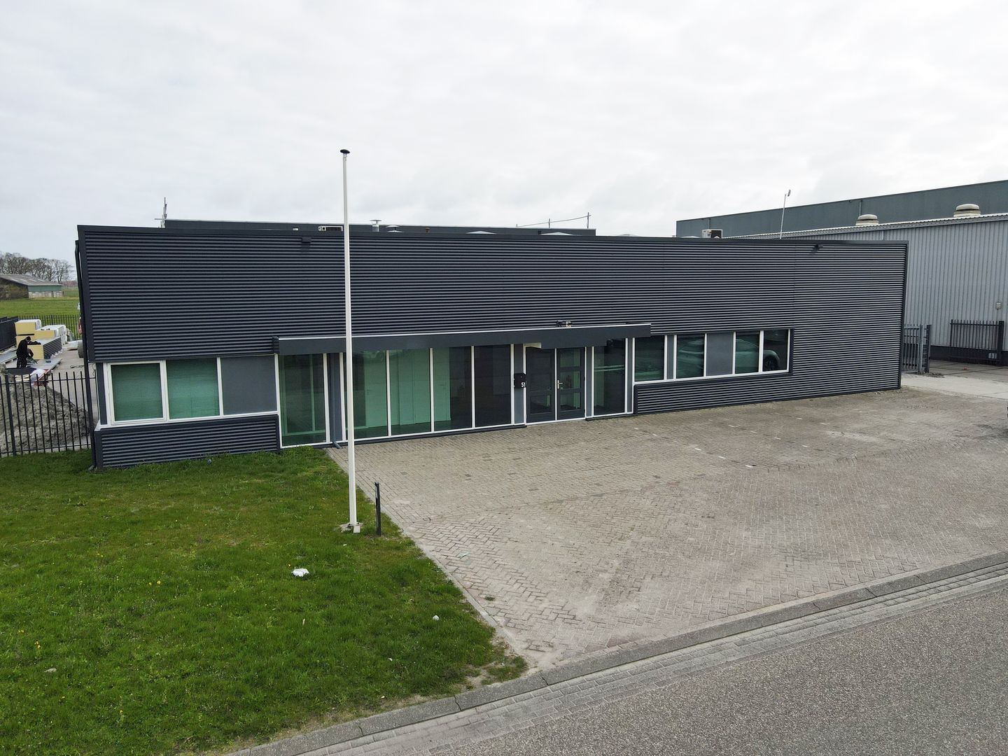 View photo 1 of De Marne 51