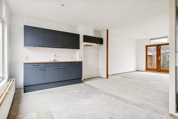 Foto 5 van Rozenwerf 128