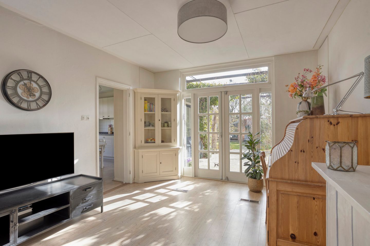 Foto 10 van Kennemerstraatweg 634