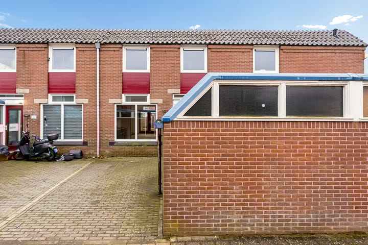 Foto 3 van Rozenwerf 128