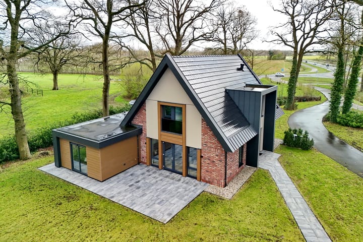 Photo 4 of Provincialeweg Zuna 4