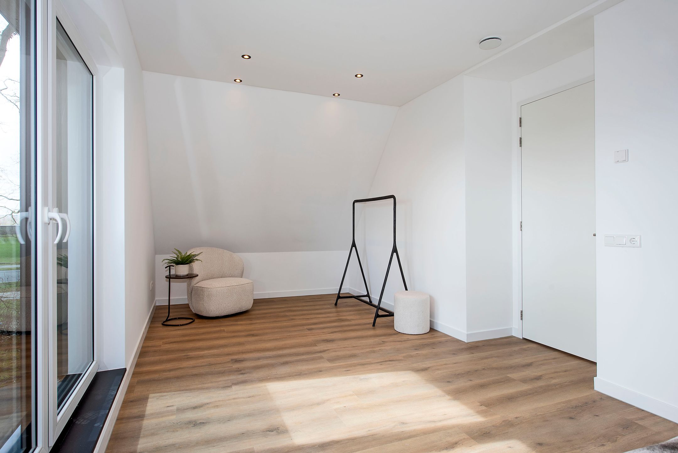 Foto 30 van Provincialeweg Zuna 4