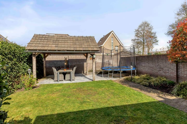 Photo 4 of Roedje Ghielenstraat 11