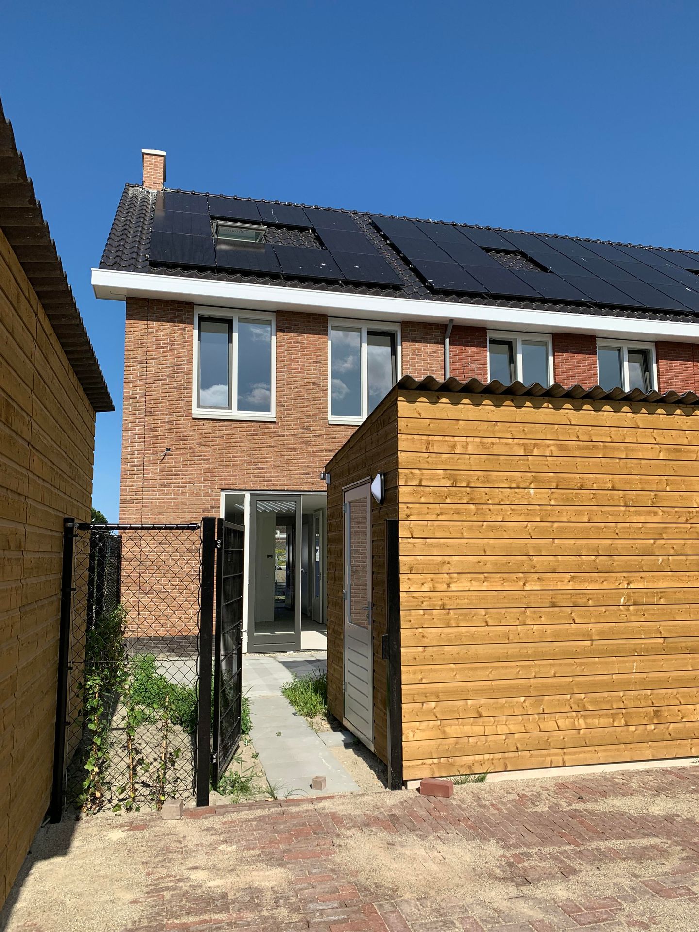 Foto 20 van De Kota Baroestraat 6