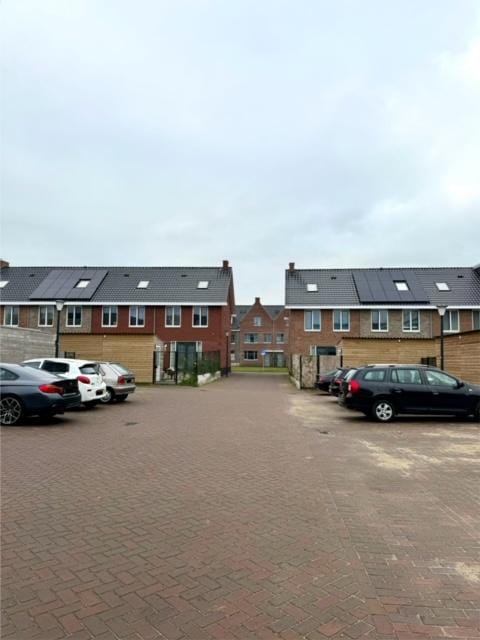 Foto 44 van De Kota Baroestraat 6