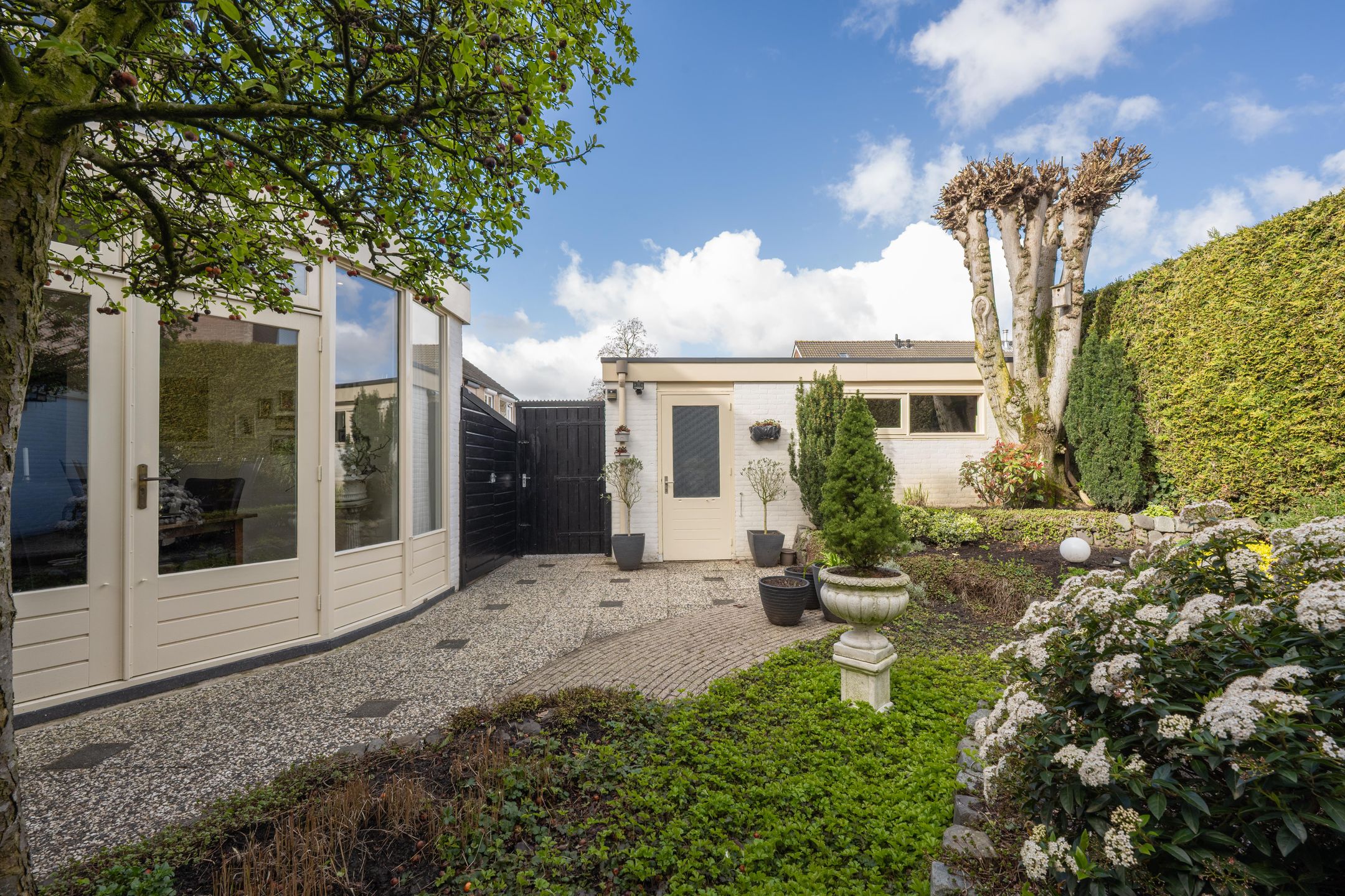 Photo 48 of Rozenstraat 36