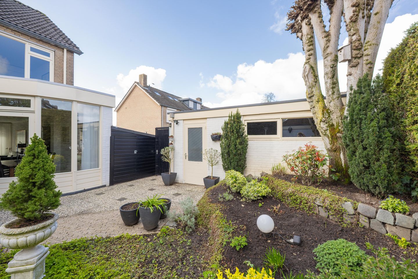 Photo 44 of Rozenstraat 36