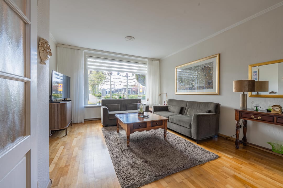 Photo 8 of Rozenstraat 36