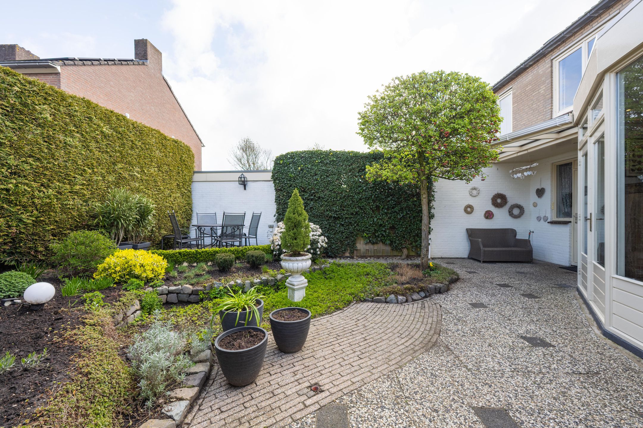 Photo 54 of Rozenstraat 36