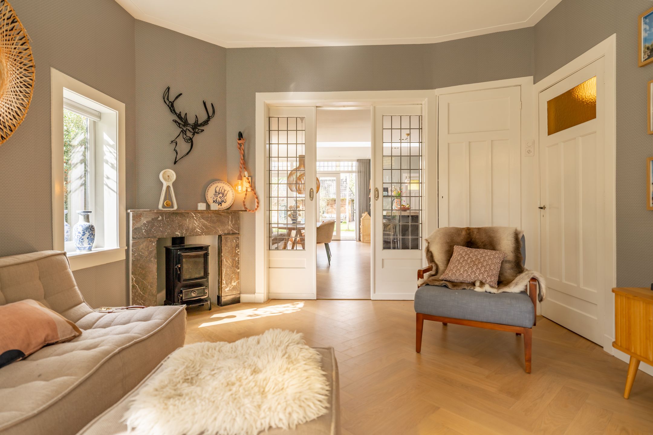 Charming Extended 1930s Semi-Detached Home with Luxury Guest Annex — 15