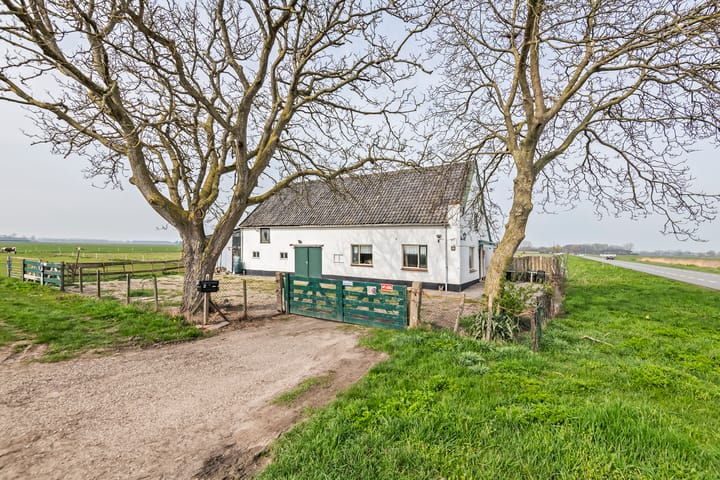 Photo 2 of Nieuwendijk 2