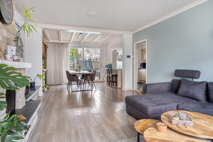 Photo 5 of Julianalaan 34