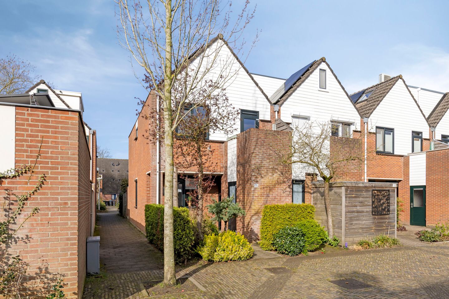 Foto 1 van de Ganzeboom 145