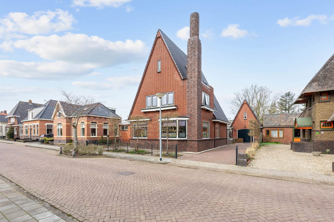Photo 1 of Klaas Woltjerweg 9