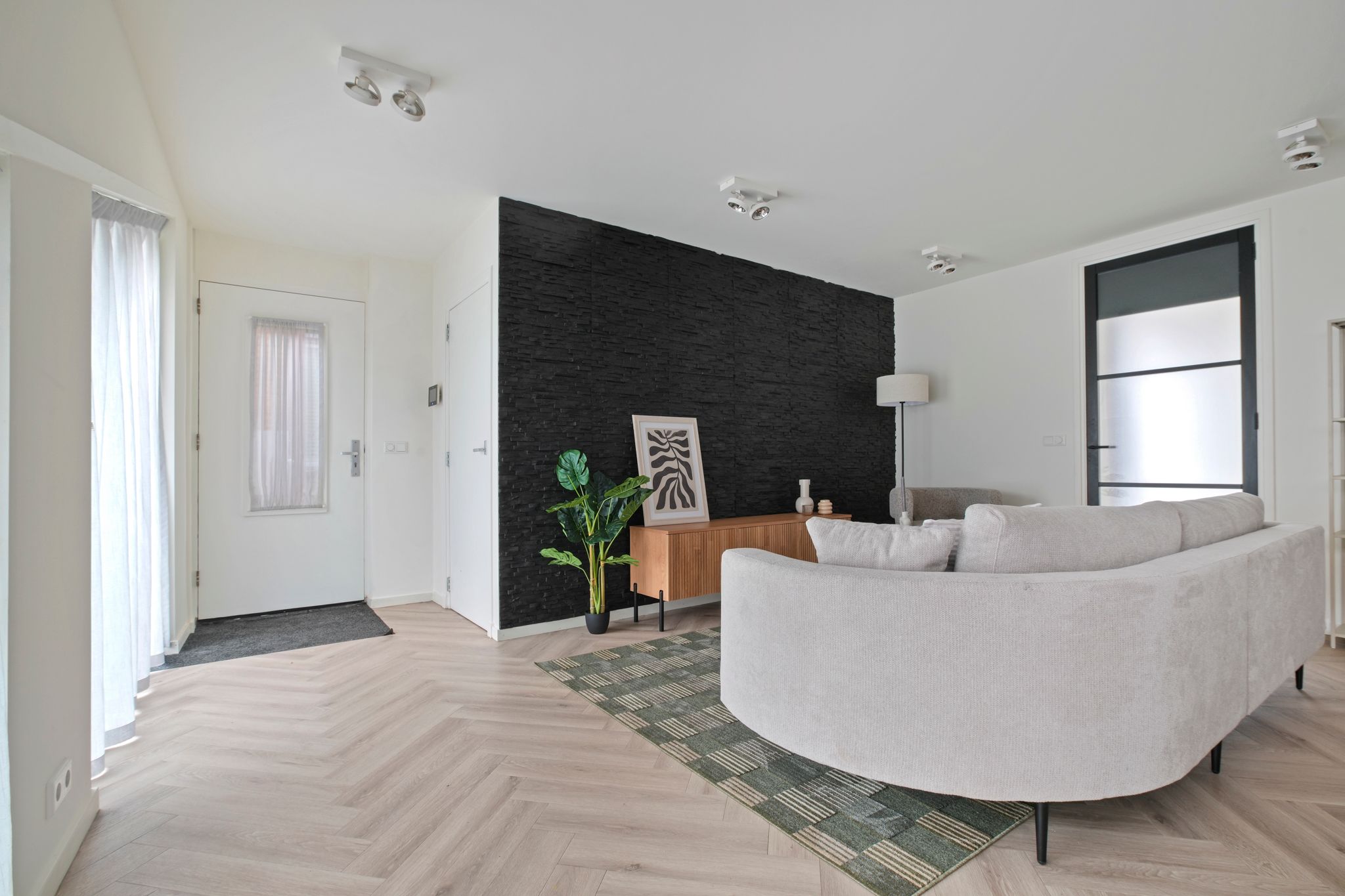 Photo 3 of Dadelpalmstraat 9-B