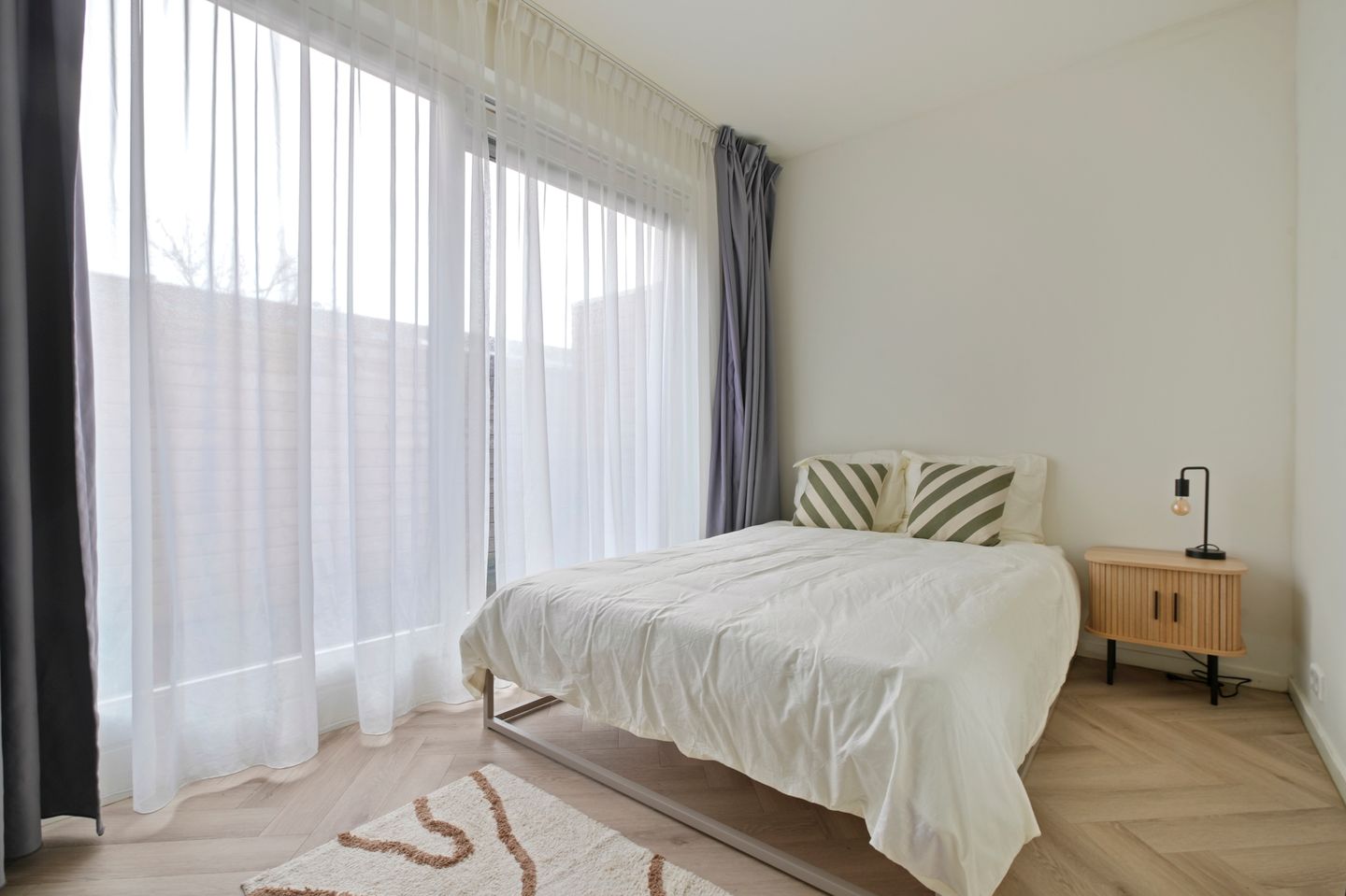 Photo 10 of Dadelpalmstraat 9-B