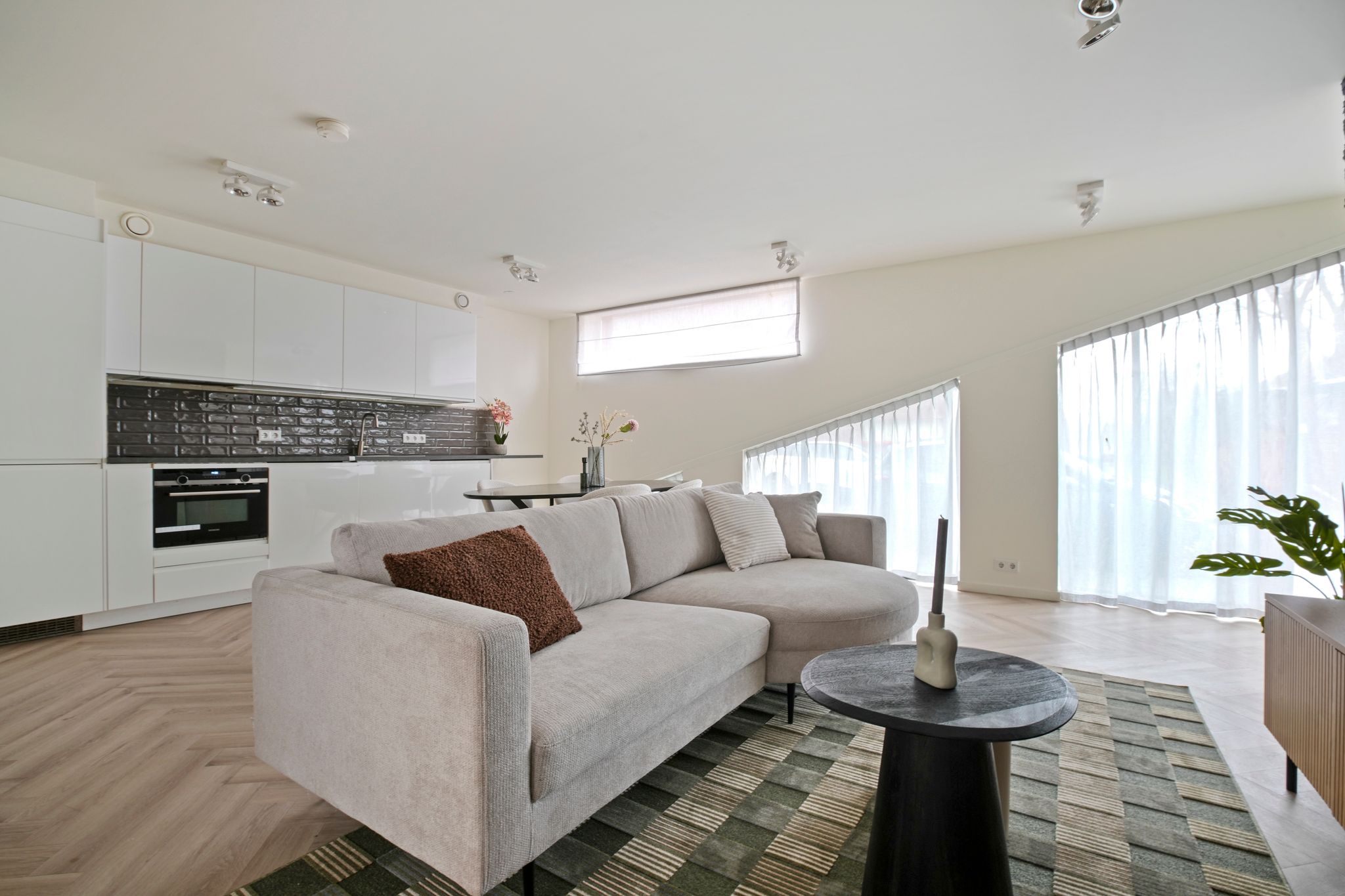 Photo 6 of Dadelpalmstraat 9-B