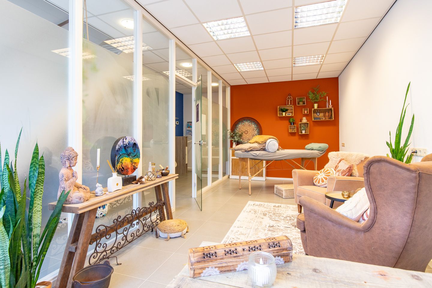 View photo 2 of De Hooge Krocht 42