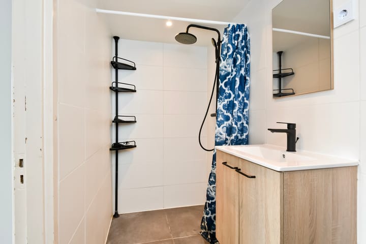 Photo 3 of Burgemeester Caan van Necklaan 504