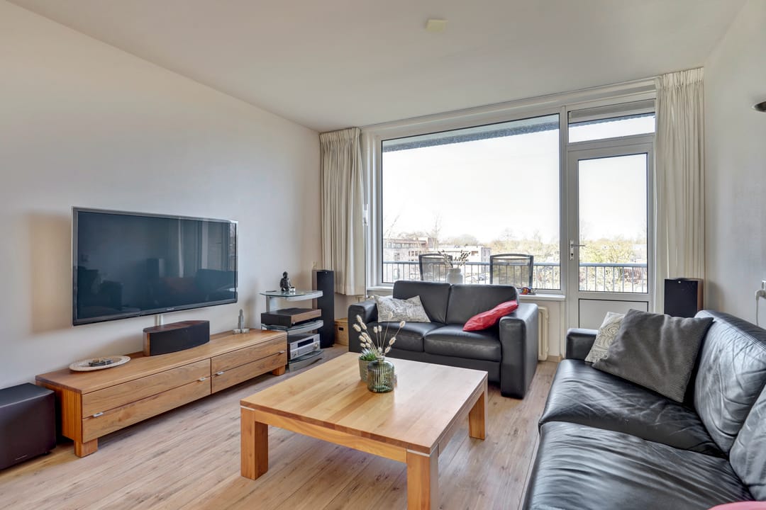 Photo 2 of van Herwijnenplantsoen 252