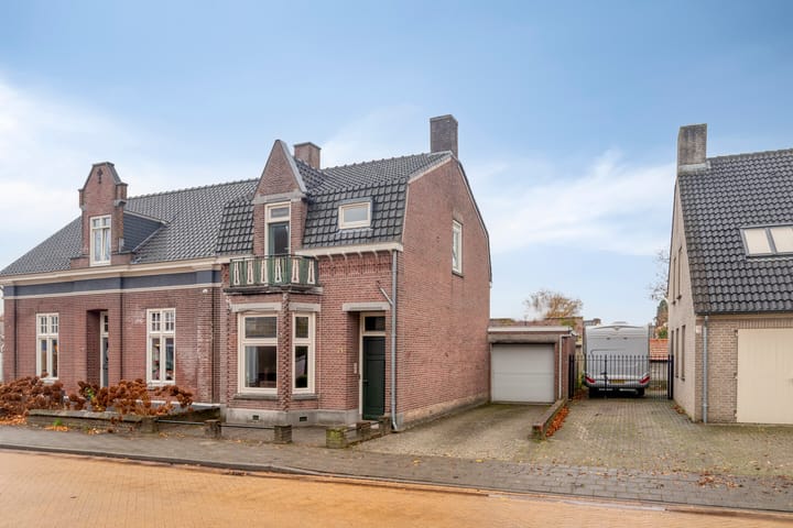 Kerkstraat 21 — te koop in Riel, 2-onder-1-kapwoning