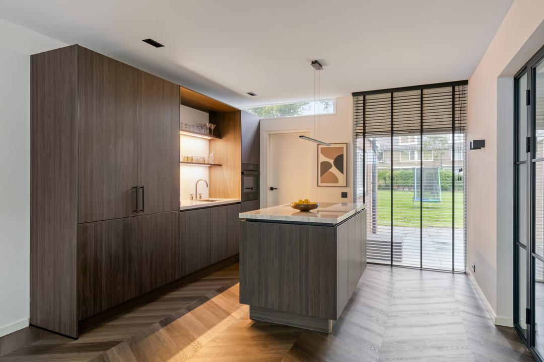 Move-in Ready Family Home with Modern Renovations in Zaandam — 15