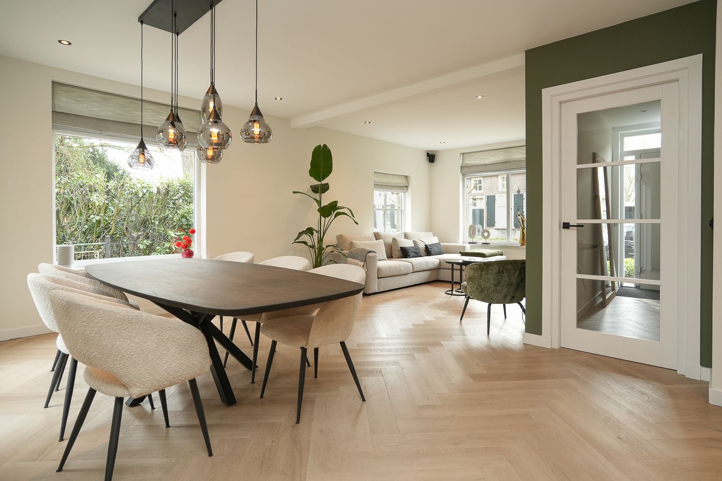 Foto 10 van Teisterbandstraat 25