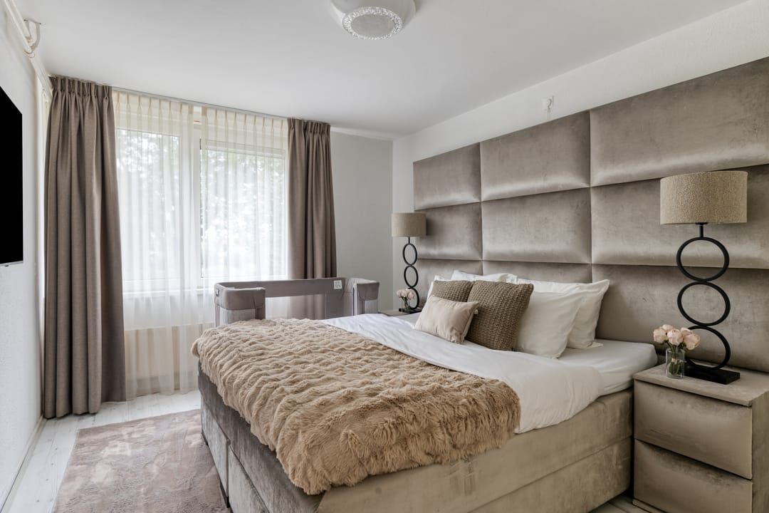 Move-in Ready Family Home with Modern Renovations in Zaandam — 22