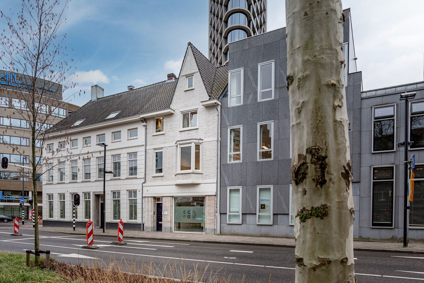 Bekijk foto 1 van Ten Hagestraat 5-A