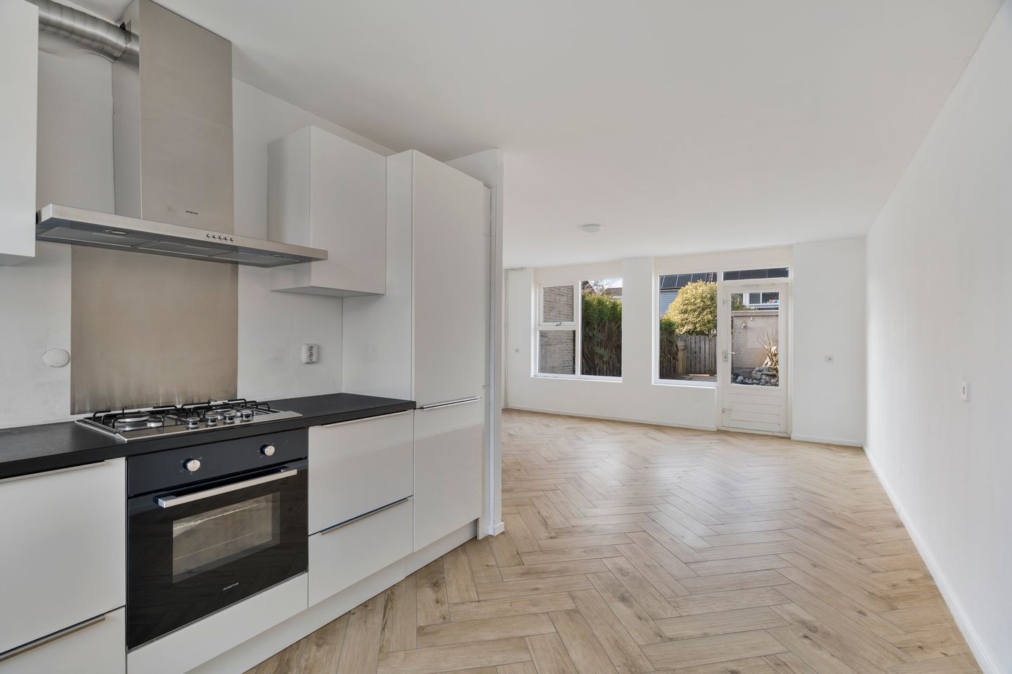 Foto 10 van M. de Klerkstraat 16