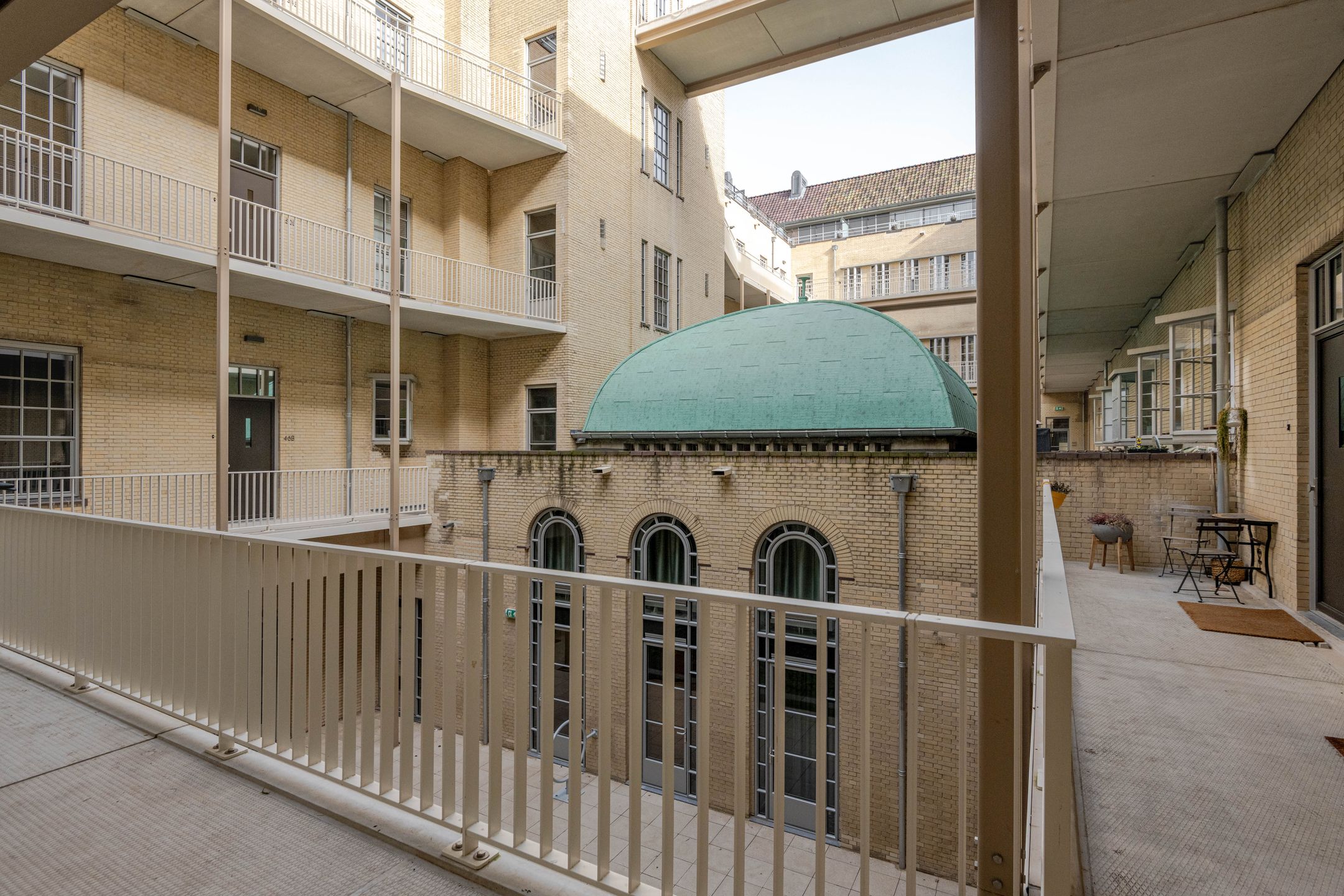 Luxurious Monumental Apartment in Transformed Hospital Complex — 44