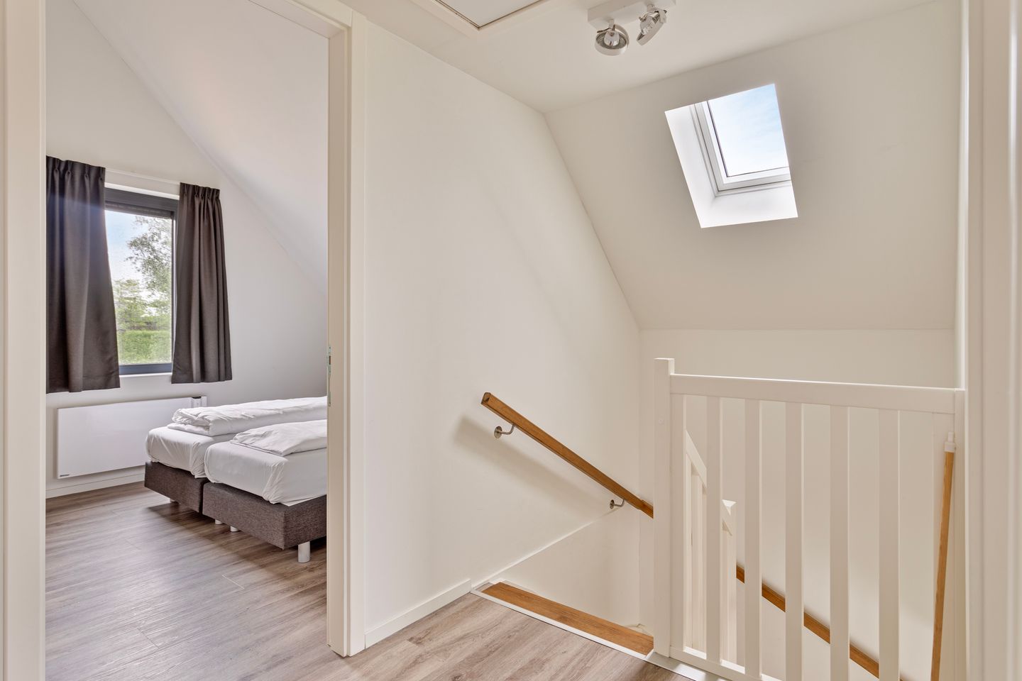 Foto 14 van Veerweg 50-012