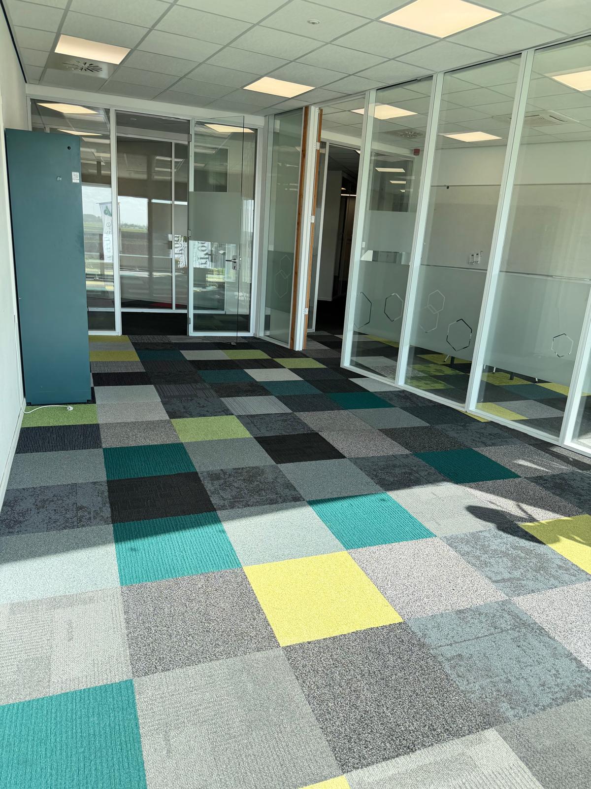 Bekijk foto 3 van Van Heemstraweg 123