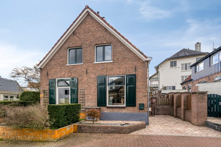 Photo 2 of Bergweg 45
