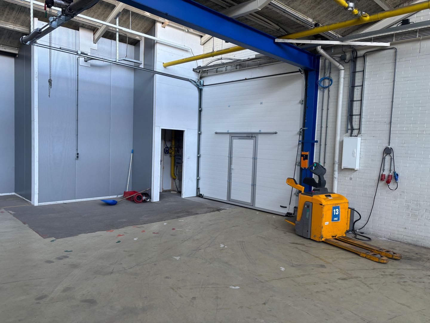 Bekijk foto 5 van Dr. A.F. Philipsweg 41