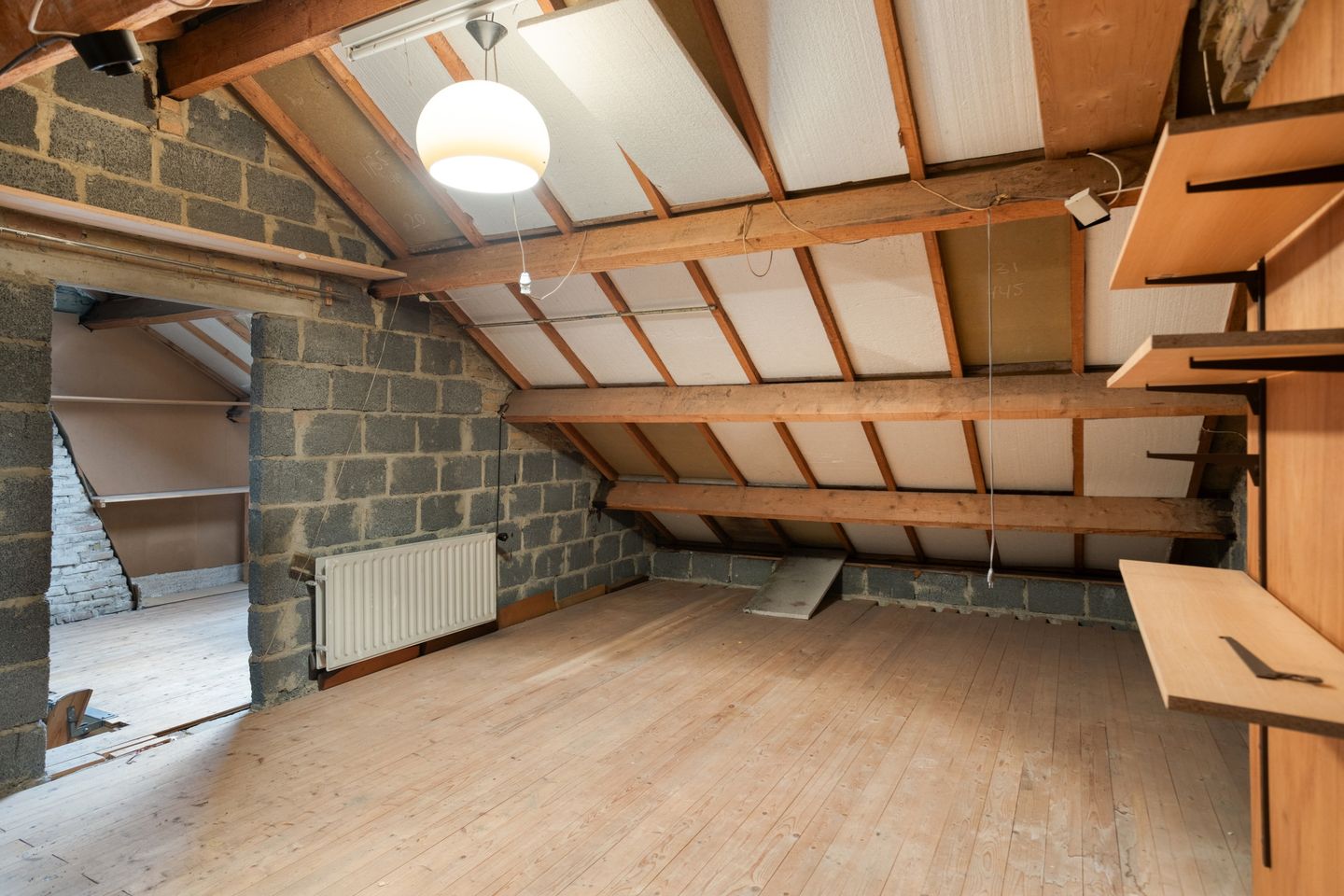 Charming Semi-Detached Home with Spacious Garden and Garage in Maastricht Scharn — 25