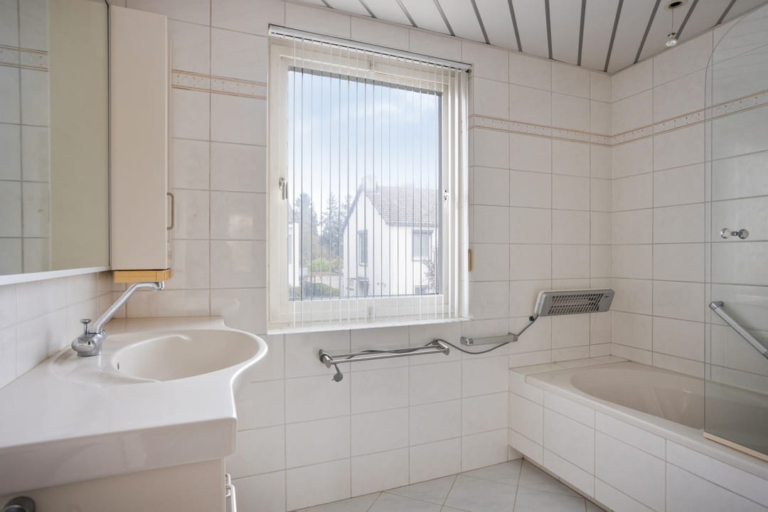 Charming Semi-Detached Home with Spacious Garden and Garage in Maastricht Scharn — 22