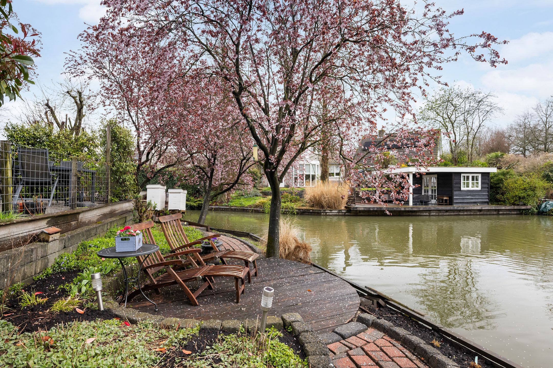 Spacious Semi-Detached Home with Water-Facing Garden in Dordrecht Stadspolders — 23
