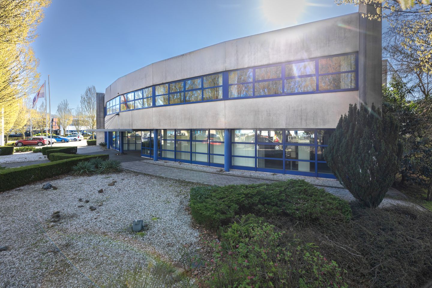 Bekijk foto 2 van Freddy van Riemsdijkweg 8