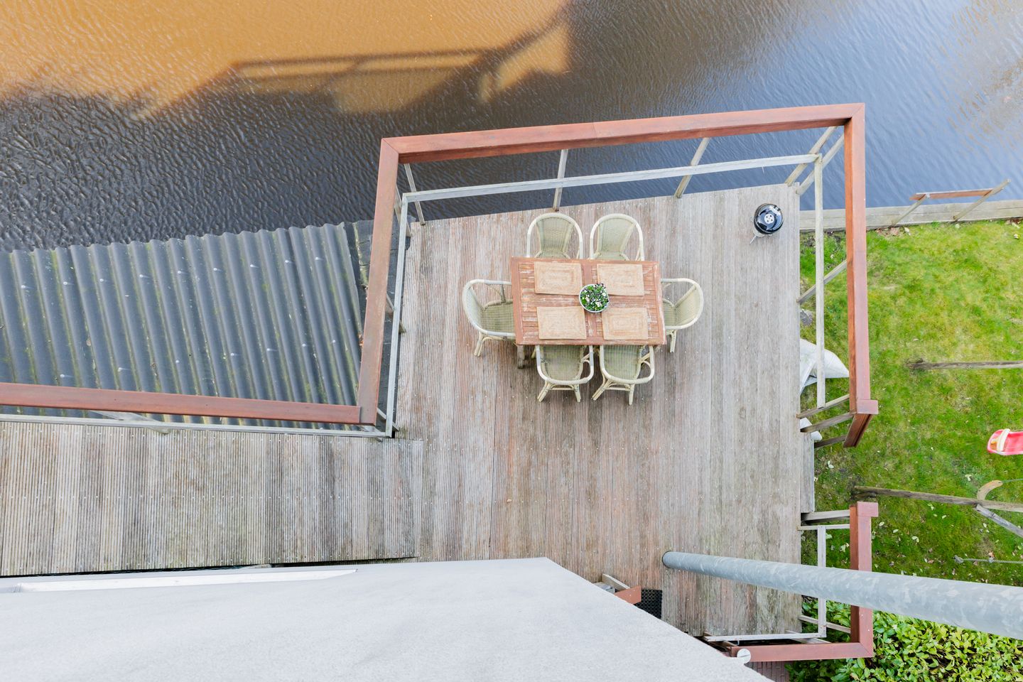 Foto 35 van Nienoordshaven 17