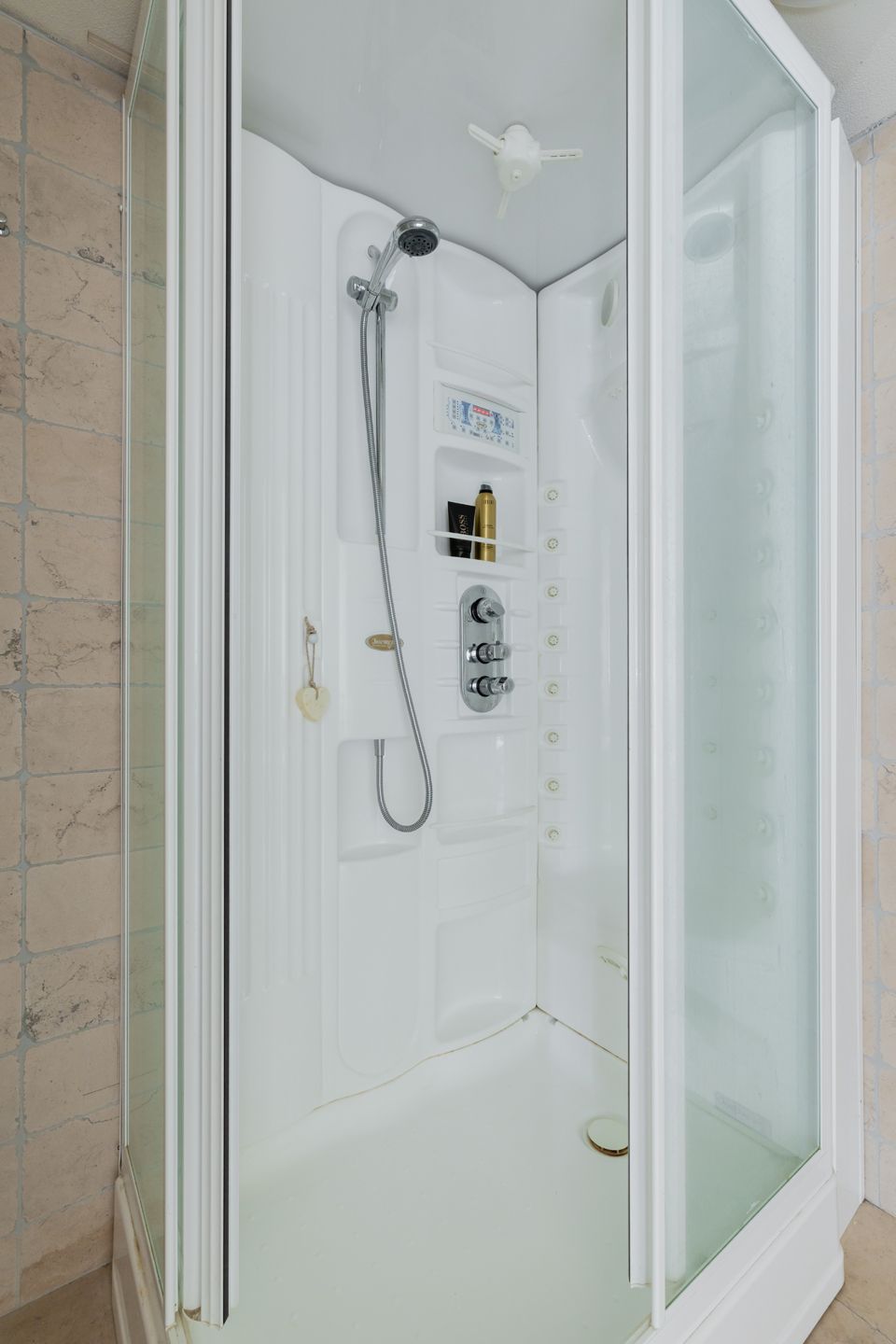 Foto 43 van Nienoordshaven 17