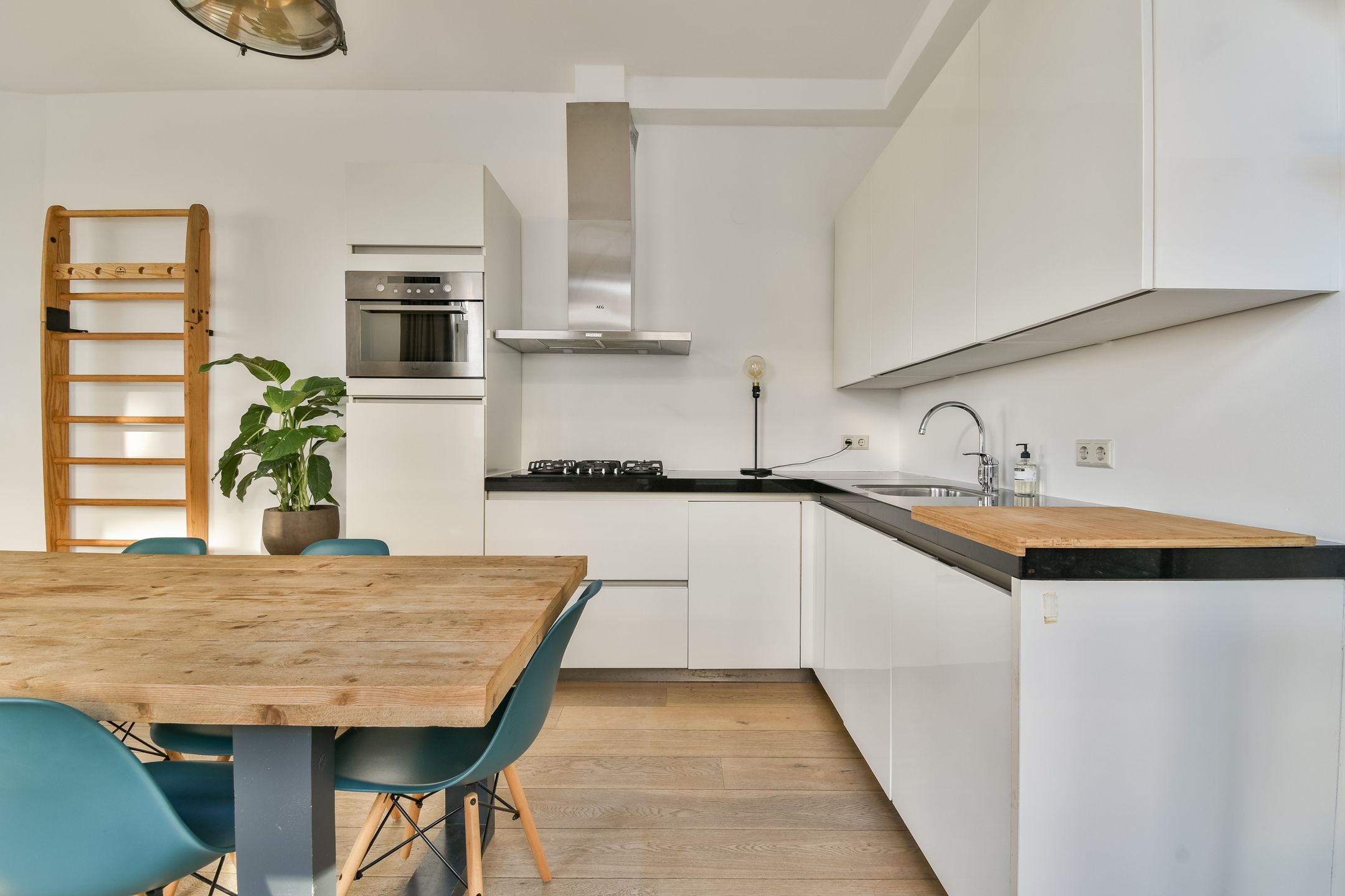 Foto 9 van Frederik Hendrikplantsoen 96-H