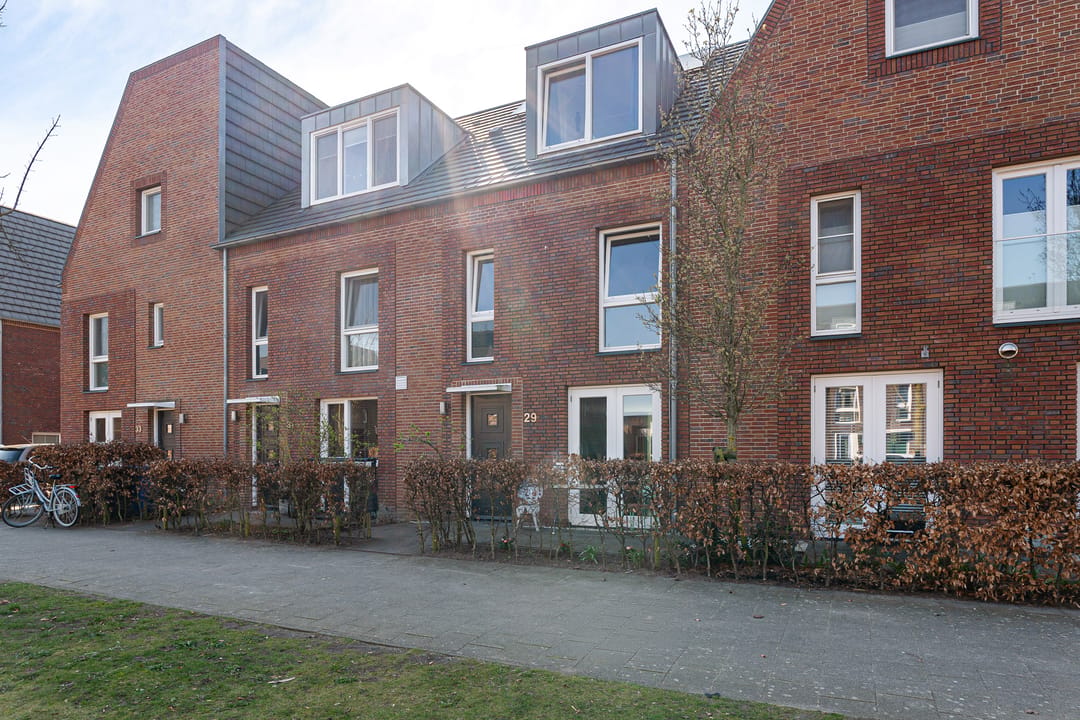 Photo 8 of Van der Waalslaan 29